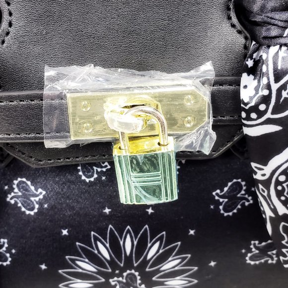 Black Bandanna Purse Clutch Bandana - Picture 2 of 9